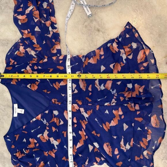 Nine West Long Sleeve V-Neck Button Front Blouse, Size Small - Picture 12 of 12